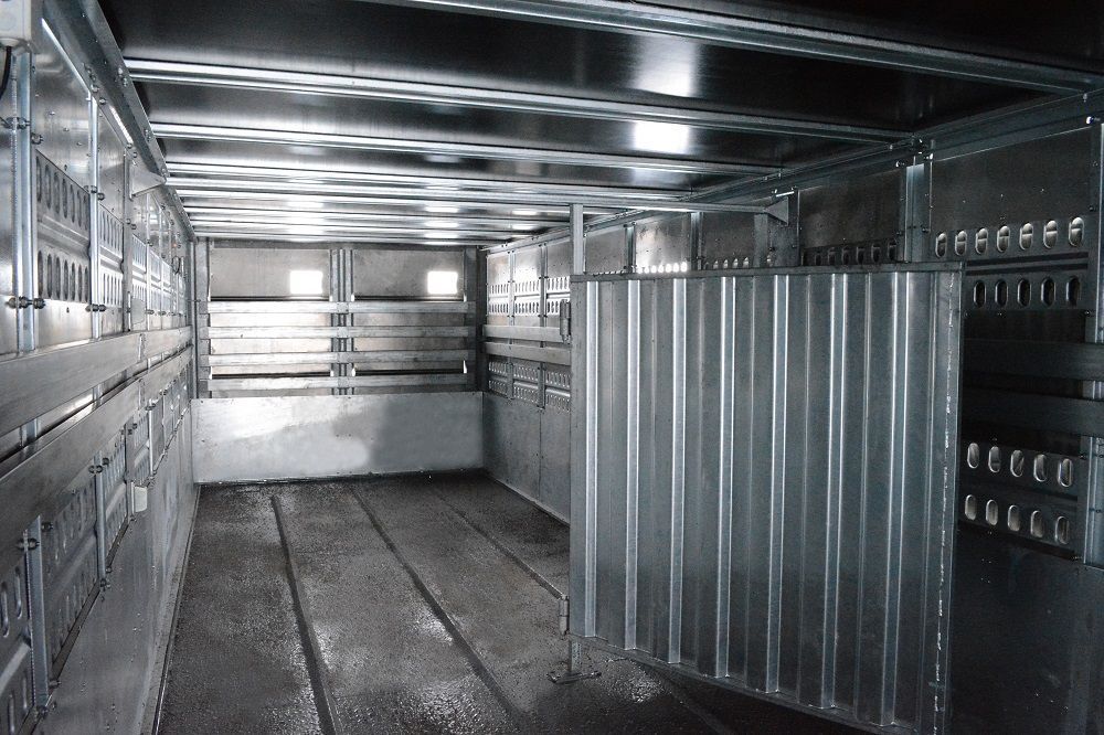 Полуприцеп для перевозки скота Тонар-98262 | GoodTruck
